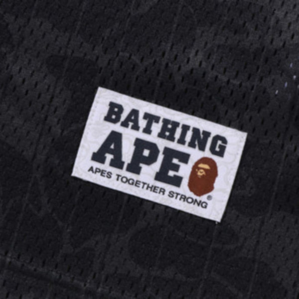 베이프 카모 스트라이프 야구 로고 릴렉스 핏 티셔츠 2컬러 1L30109007