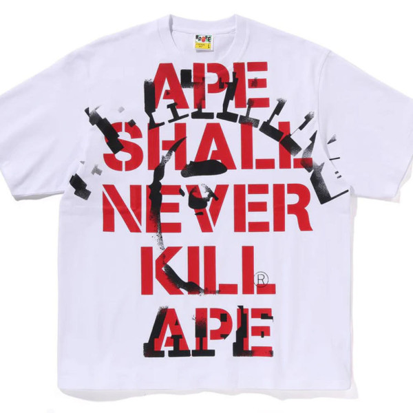 베이프 스프레이 프린트 컬리지 릴렉스 핏 반팔 티셔츠 3컬러 1L30110329