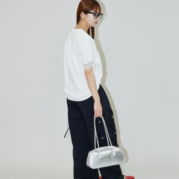 퍼블럭스XMARY QUANT 소매 레이스 플로키 로고 티셔츠 2컬러 3223375300008