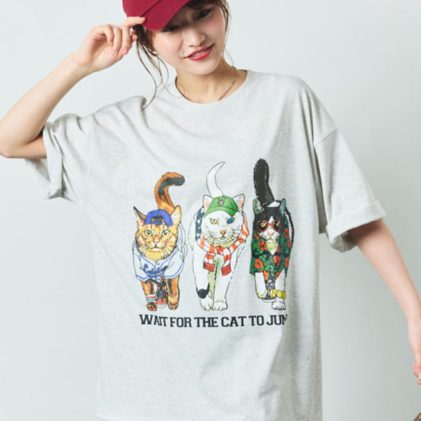 프릭스스토어 릴렉스핏 Three Cats 양면 프린트 크루넥 티셔츠 3컬러 1226248902901