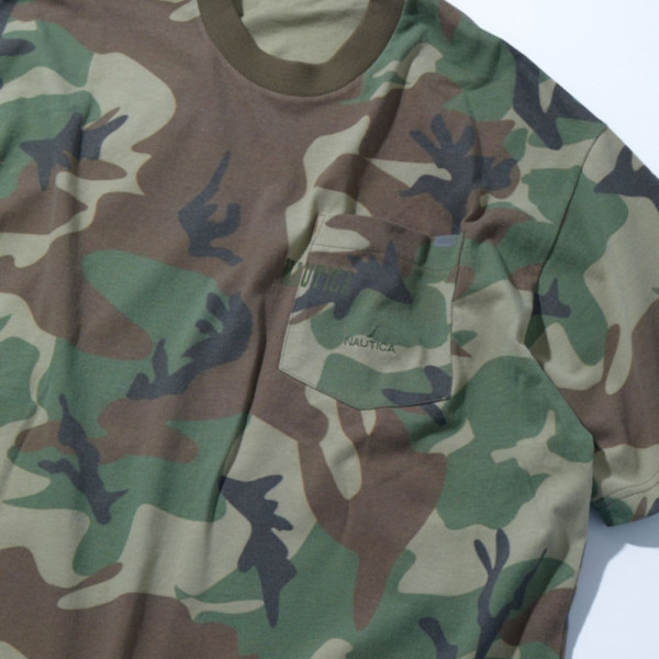 프릭스스토어 노티카 빅 실루엣 히든 로고 카모플라 무늬 크루넥 포켓 티셔츠 2컬러 1026207500200