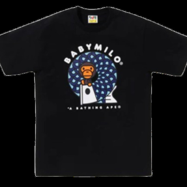 베이프 코이노보리 온 베이비 마일로 티셔츠 2컬러 2L22110008