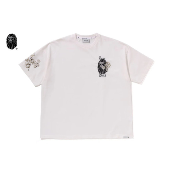 베이프 블랙 펄 EMB 플로랄 반팔티 2컬러 1L30109326