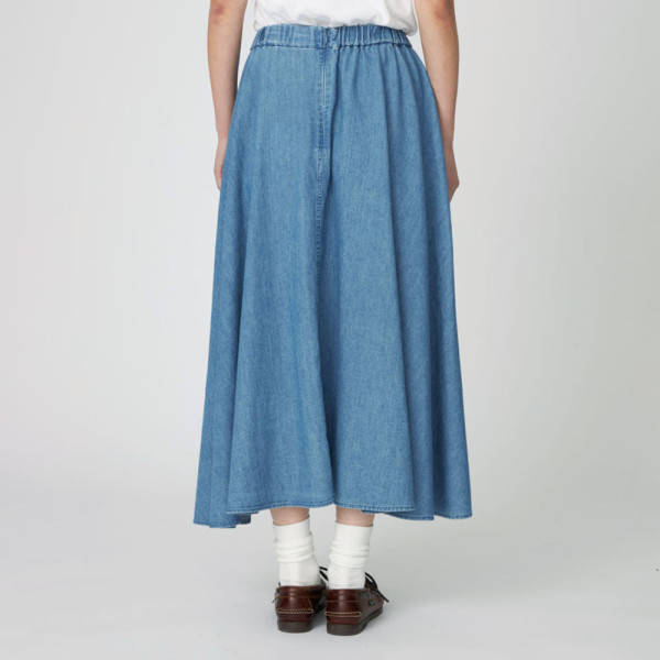 나나미카 여성 라이트 데님 서큘러 스커트 2컬러 S25SE088