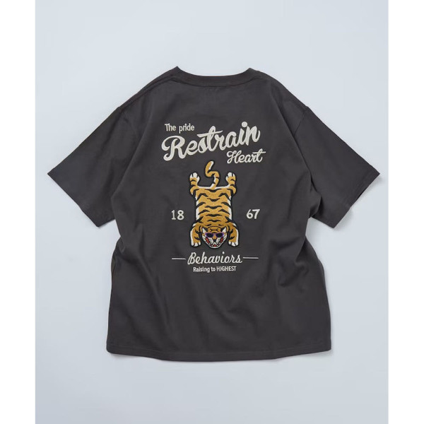 프릭스스토어 빅실루엣 디자인 백 자수 크루넥 티셔츠 TIGER 4컬러 1226248903004