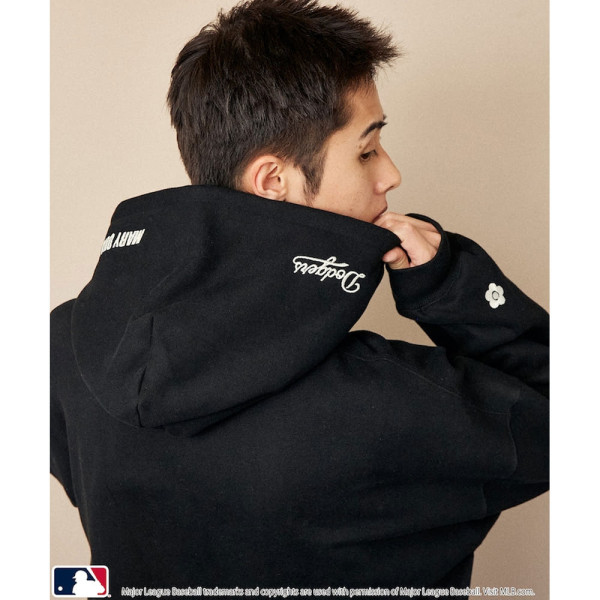 퍼블럭스 MARY QUANT 자수 스웨트 후디 3컬러 3110375300002