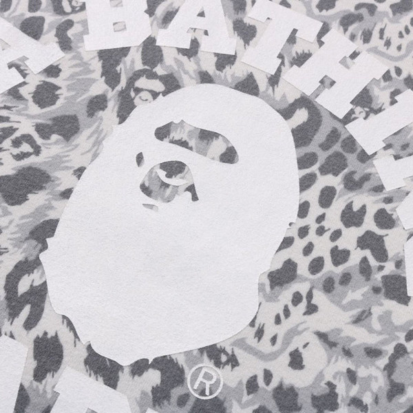 베이프 와일드 레오파드 패턴 칼리지 릴렉스핏 티셔츠 3컬러 1L80109004