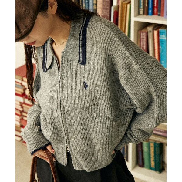 U.S. POLO ASSN. 유에스폴로에센 PUBLUX 카라 라인 포인트 드라이버즈 니트 4컬러 3234291600003