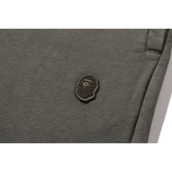 베이프 원포인트 릴렉스 핏 와이드 레그 스웨트 팬츠 2컬러 1L70152309