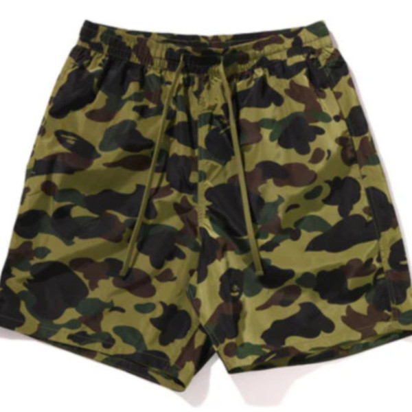 베이프 1ST 카모 배팅 에이프 로고 숏 팬츠 그린 1L30153335