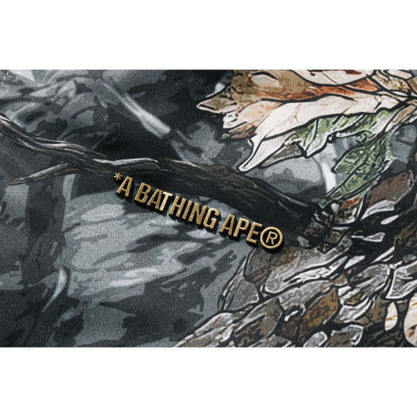 베이프 트리 엣지 카모 봄버 자켓 2컬러 1L80141301