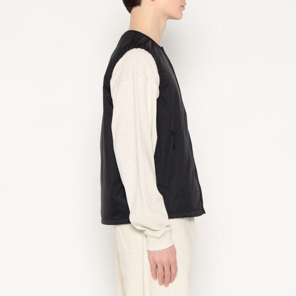 단톤 인슐레이션 논카라 카라리스 베스트 조끼 3컬러 DT-A0635 SNT DNB261M101-0002