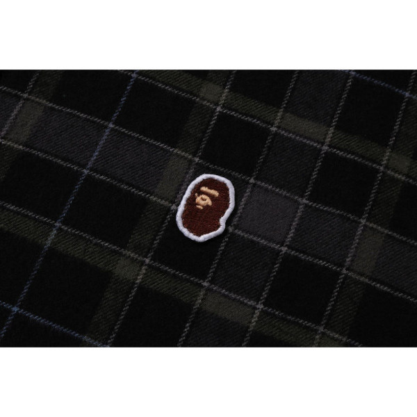 베이프 원포인트 플란넬 체크 긴팔 셔츠 2컬러 1L80131307