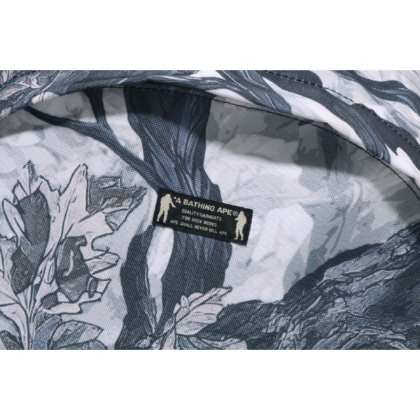 베이프 트리 엣지 카모 데이팩 2컬러 1L80189008