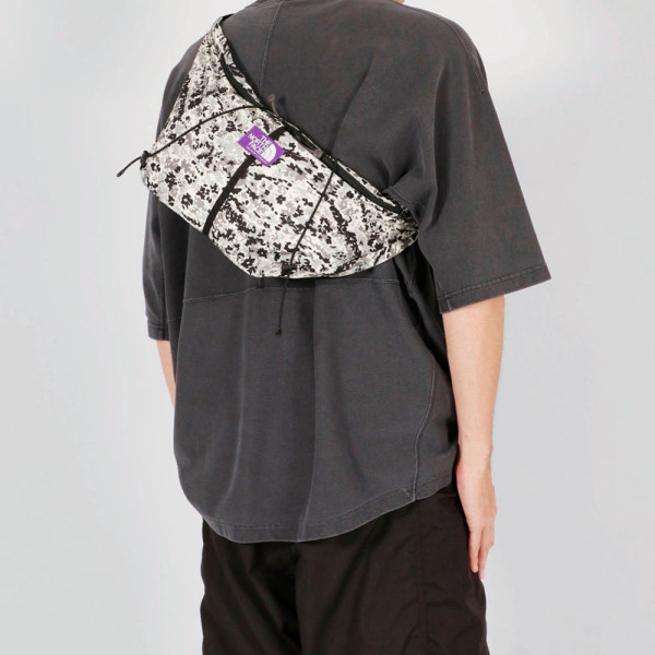 노스페이스 퍼플라벨 플라워 프린트 필드 랩백 2컬러 N25SO073