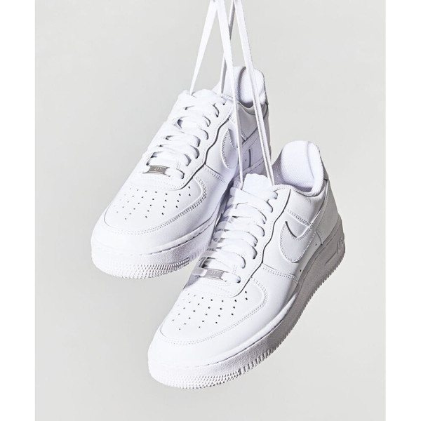 프릭스스토어 나이키 에어 포스 1'07 남성 신발 2컬러 1270199302067