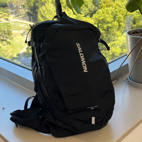 살로몬 SALOMON 트레일블레이저 30L 백팩 블랙 LC2183200001