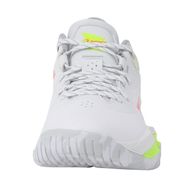 아식스 노바 서지 로우 농구화 화이트레드 1061A043-103